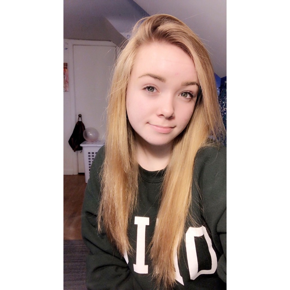 Meet your Posher, Madi